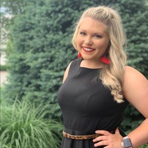 Meet your Posher, Hannah